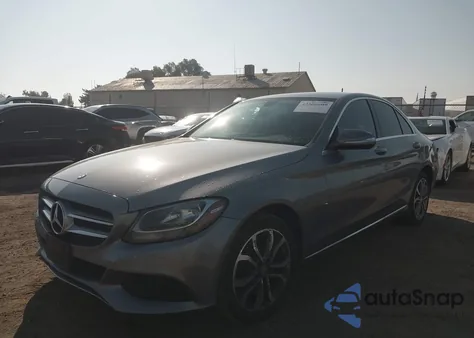 2015 Mercedes-Benz C 300 4Matic from USA, damaged, VIN 55SWF4KB5FU048259